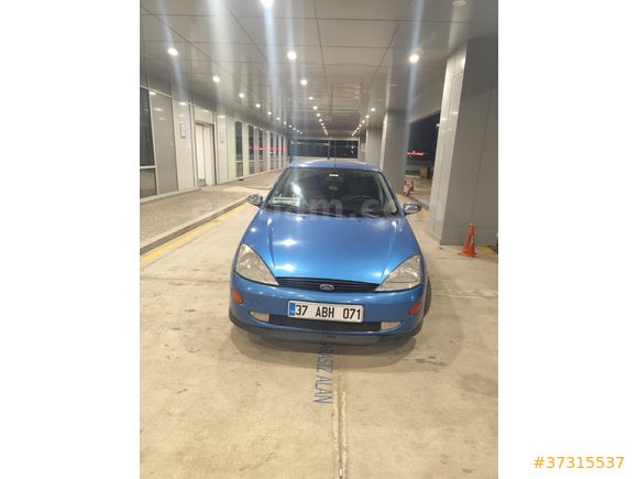 Sahibinden Ford Focus 1.6 Ghia 2000 Model