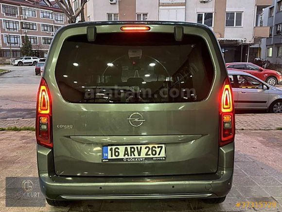 2021 MODEL OPEL COMBO ULTİMATE DEĞİŞENSİZ CAM TAVANLI 131.000 KM