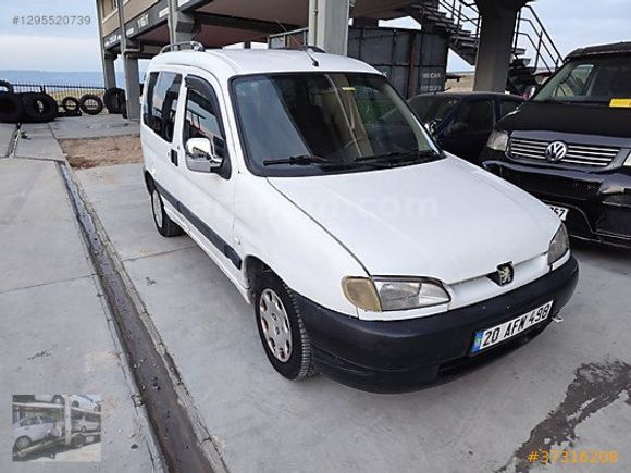 Otomobil Ruhsatlı 2 senelik vize pejo Partner çift sürgü kapı