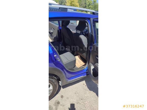 Sahibinden Dacia Sandero 1.0 Stepway 2021 Model 