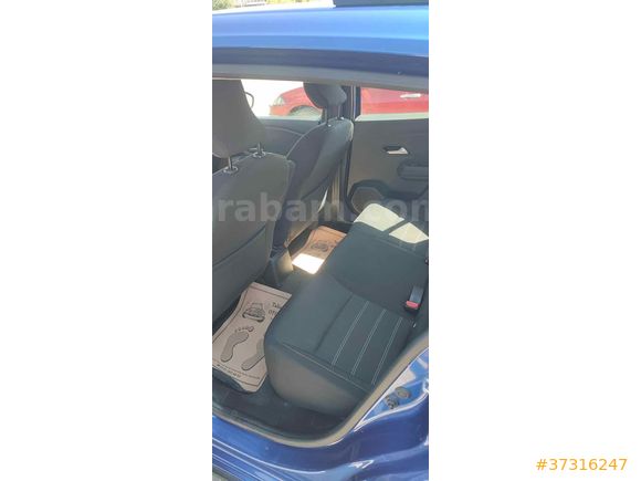 Sahibinden Dacia Sandero 1.0 Stepway 2021 Model 