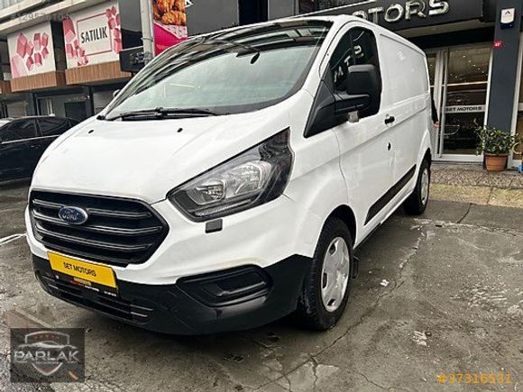 SET MOTORS FORT CUSTOM PANEL VAN
