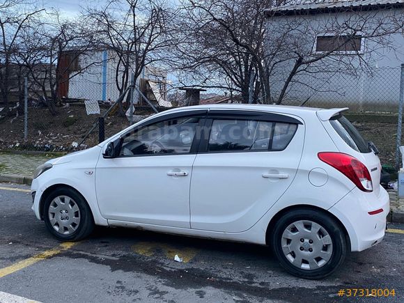 Sahibinden Hyundai i20 1.2 D-CVVT Elite 2013 Model İstanbul