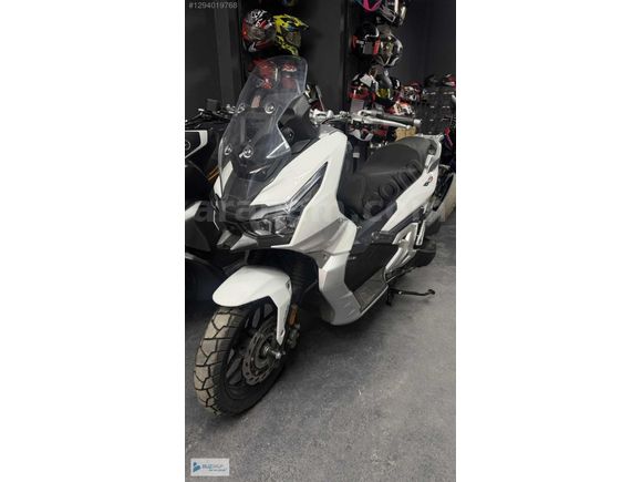 Rks Freccia 150 cc maxi scooter
