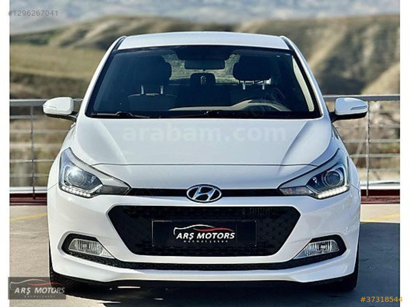 2018 1.4 CRDI // STYLE PAKET // 122 BİN KM // ORJİNAL //