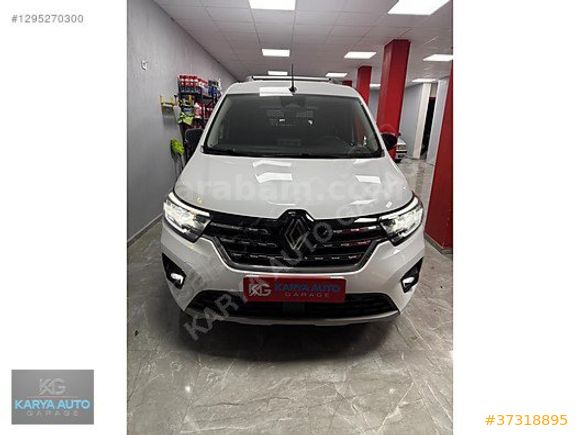 KARYA AUTO GARAGE 2025 RENAULT KANGO ICONİC %20 FATURALI HATASIZ