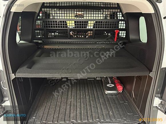 KARYA AUTO GARAGE 2025 RENAULT KANGO ICONİC %20 FATURALI HATASIZ