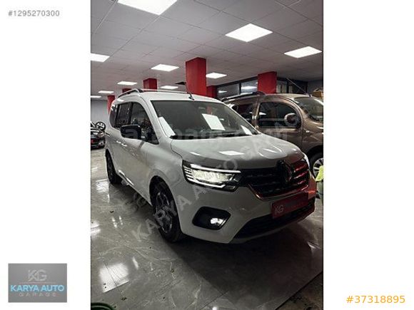 KARYA AUTO GARAGE 2025 RENAULT KANGO ICONİC %20 FATURALI HATASIZ