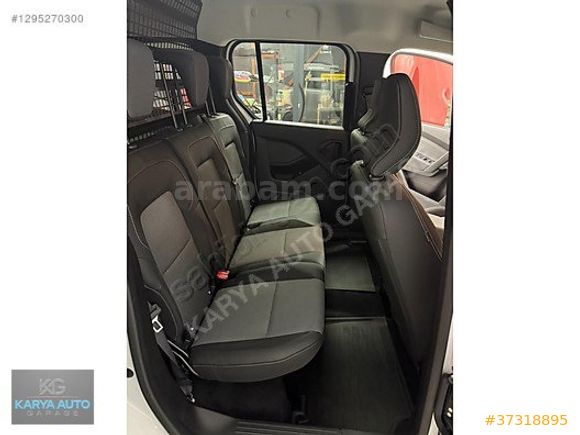 KARYA AUTO GARAGE 2025 RENAULT KANGO ICONİC %20 FATURALI HATASIZ