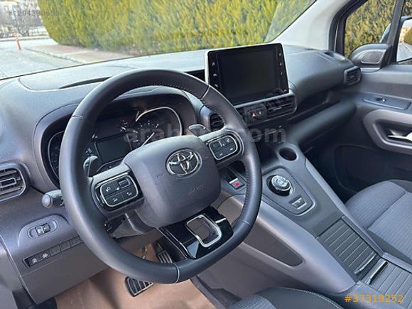 _2023 TOYOTA PROACE CİTY 1.5D PASSİON X-PACK_59.oooKM'de_BOYASIZ