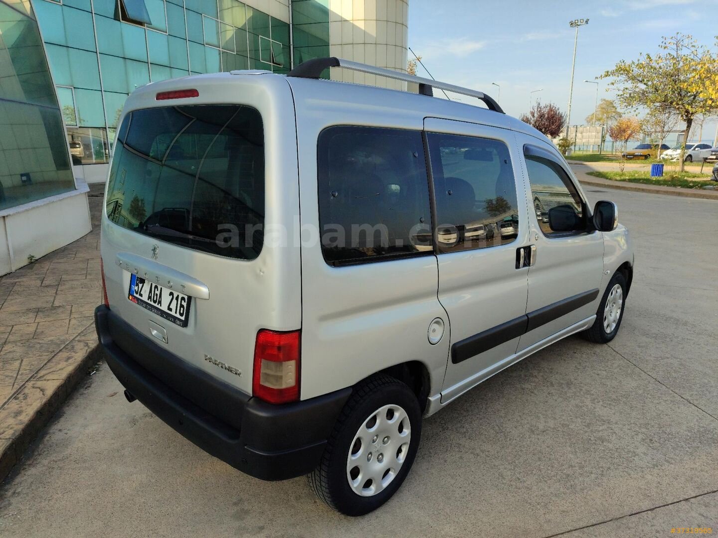 Sahibinden Peugeot Partner 1.9 D 2009 Model Ordu 307.000 km Gri (Gümüş) 6