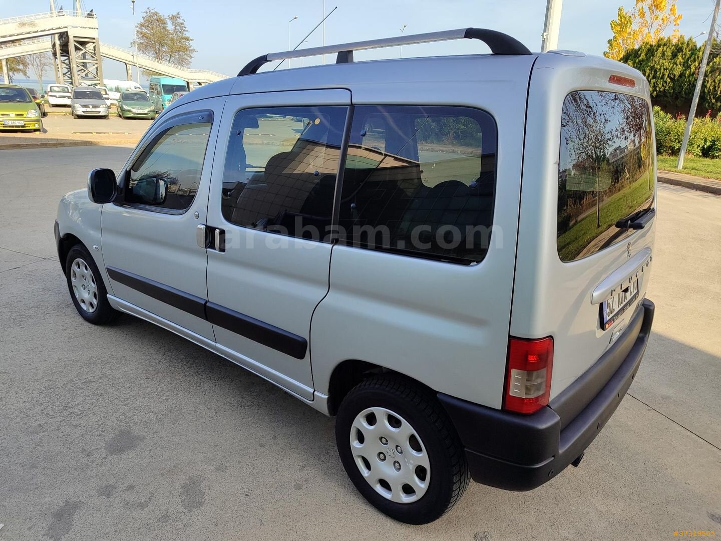 Sahibinden Peugeot Partner 1.9 D 2009 Model Ordu 307.000 km Gri (Gümüş) 5