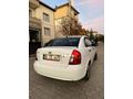 Sahibinden Hyundai Accent Era 1.4 Team 2010 Model  266.000 km Beyaz
