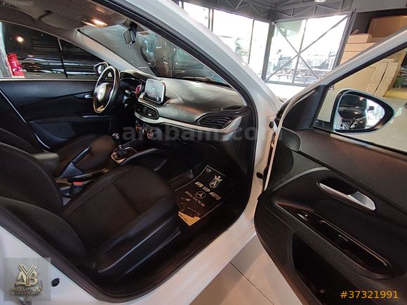 AYB VİP'DEN HATASIZ, BOYASIZ, TRAMERSİZ FİAT EGEA 1.3 URBAN PLUS
