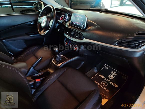 AYB VİP'DEN HATASIZ, BOYASIZ, TRAMERSİZ FİAT EGEA 1.3 URBAN PLUS