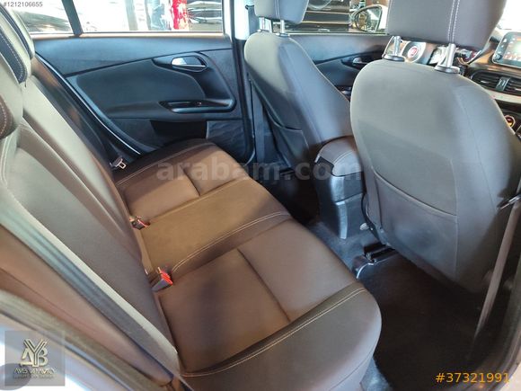 AYB VİP'DEN HATASIZ, BOYASIZ, TRAMERSİZ FİAT EGEA 1.3 URBAN PLUS