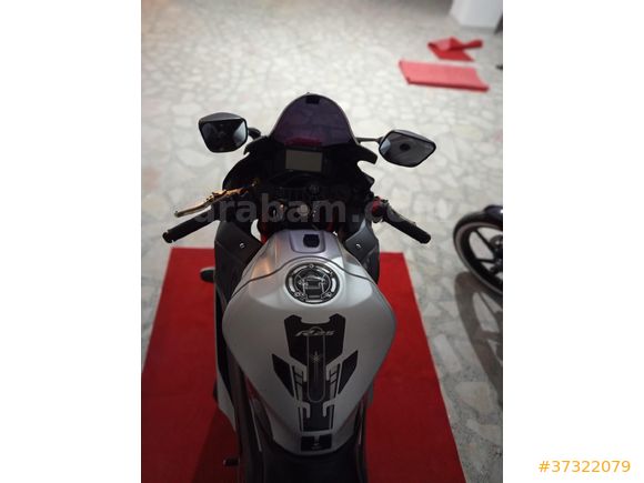 Sahibinden Yamaha YZF R25 ABS