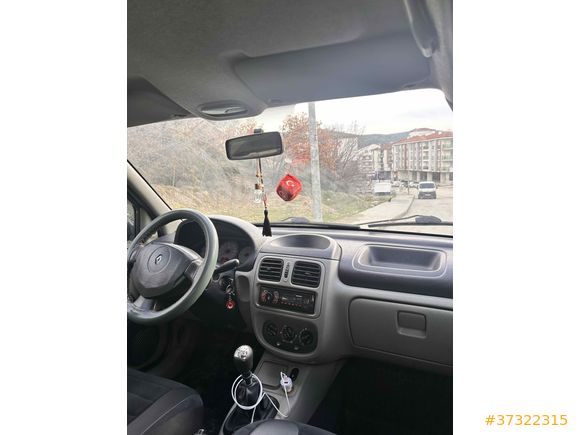 Sahibinden Renault Clio 1.4 Alize 2006 Model  272.000 km Gri