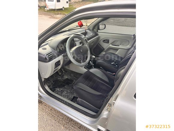 Sahibinden Renault Clio 1.4 Alize 2006 Model  272.000 km Gri
