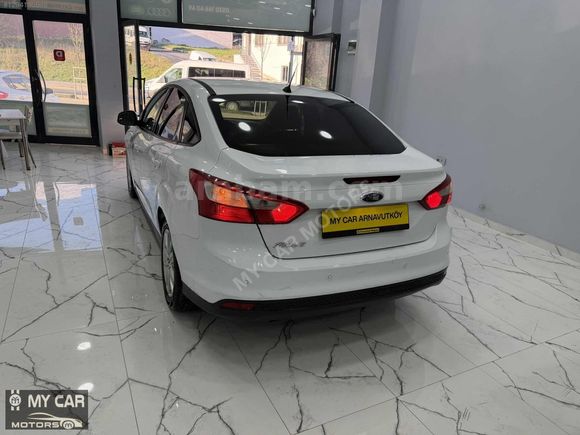 MY CAR MOTORS'TAN FORD FOCUS