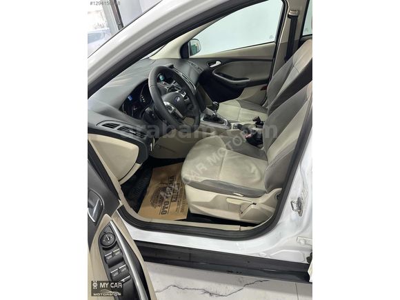 MY CAR MOTORS'TAN FORD FOCUS