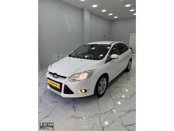 MY CAR MOTORS'TAN FORD FOCUS
