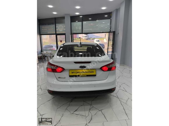 MY CAR MOTORS'TAN FORD FOCUS
