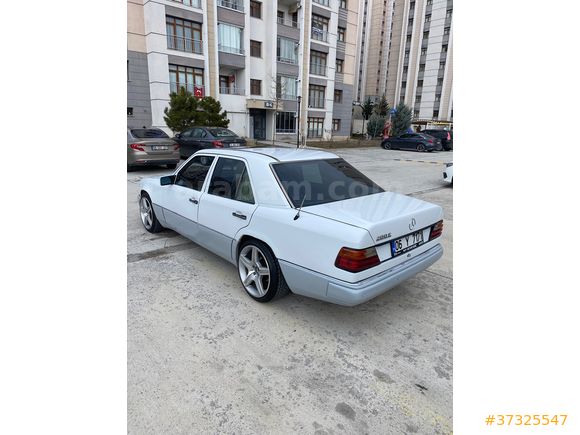 TAKASA AÇIK SAHİBİNDE AİLE ARACI