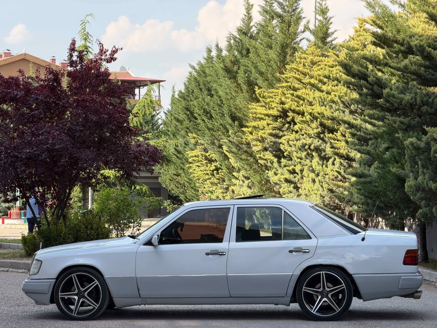 Sahibinden Mercedes - Benz 200 E 1990 Model Ankara 633.000 km 640.000 km Beyaz 4