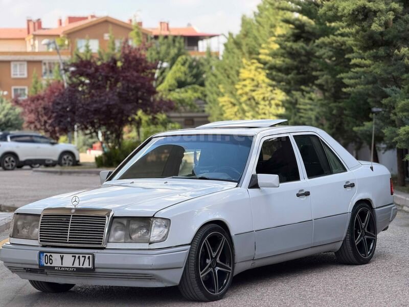 Sahibinden Mercedes - Benz 200 E 1990 Model Ankara 633.000 km 640.000 km Beyaz
