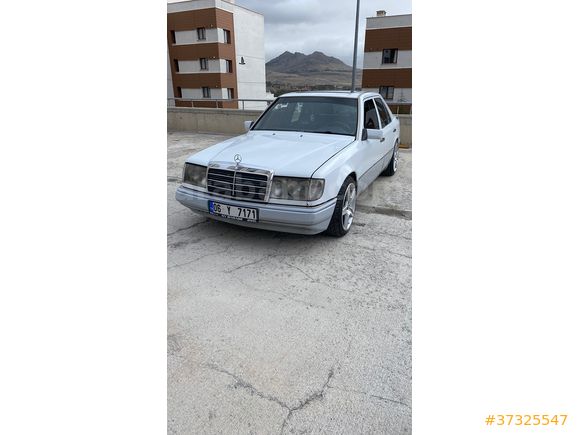 TAKASA AÇIK SAHİBİNDE AİLE ARACI