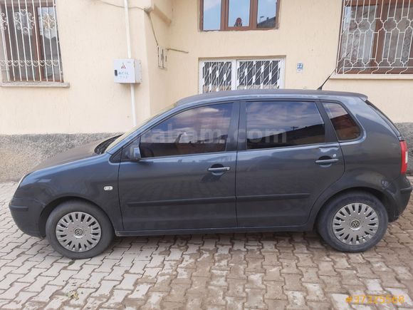 Sahibinden Volkswagen Polo 1.4 Basicline 2004 Model Elazığ 200.000 km Füme