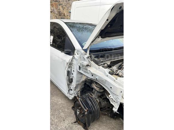 HURDA BELGE 1.3 TCE OTOMATİK MEGANE 2024