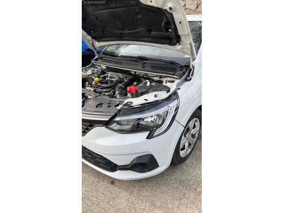 HURDA BELGE 1.3 TCE OTOMATİK MEGANE 2024