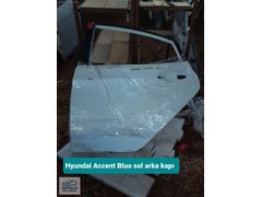 Hyundai Accent blu arka kapı