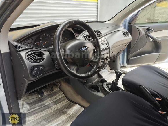2004 model Ford Focus Benzin lpğ