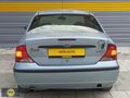 2004 model Ford Focus Benzin lpğ