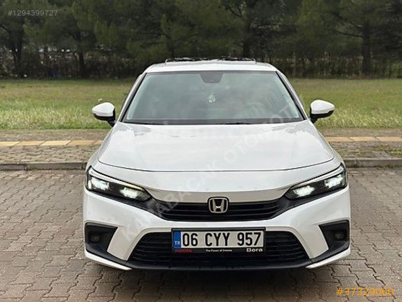 KARABACAK OTOMOTİV'DEN HATASIZ HONDA CİVİC 1.5VTEC ECO ELEGANCE