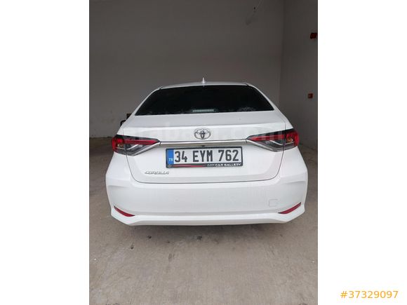 Sahibinden Toyota Corolla 1.5 Dream 2022 Model