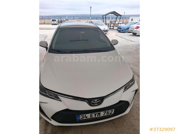 Sahibinden Toyota Corolla 1.5 Dream 2022 Model