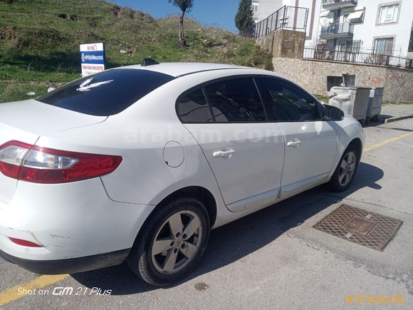 ACİL  Fluence 1.5 dCi Extreme 2012 Model  169 bin km Beyaz