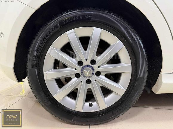 2017 MODEL MERCEDES A180 STYLE 149.000KM BOYASIZ HATASIZ İLK EL
