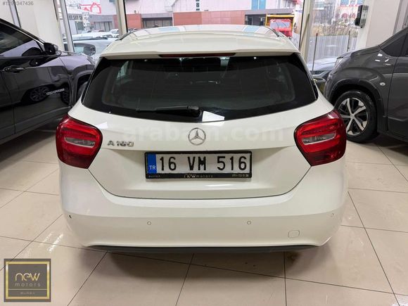 2017 MODEL MERCEDES A180 STYLE 149.000KM BOYASIZ HATASIZ İLK EL