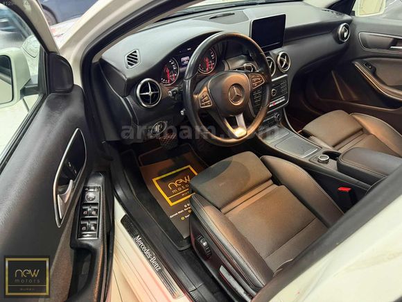 2017 MODEL MERCEDES A180 STYLE 149.000KM BOYASIZ HATASIZ İLK EL