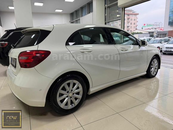 2017 MODEL MERCEDES A180 STYLE 149.000KM BOYASIZ HATASIZ İLK EL