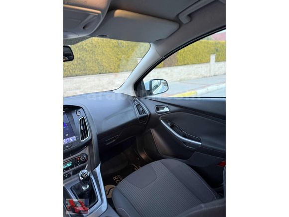 128.000 KM EMSALSİZ GÜZELLİKTE TİTANİUM FULL