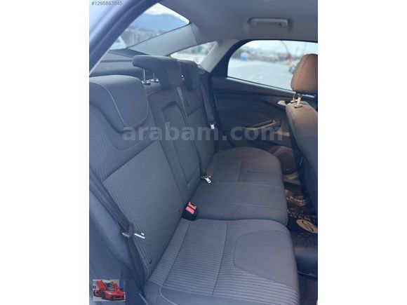 128.000 KM EMSALSİZ GÜZELLİKTE TİTANİUM FULL