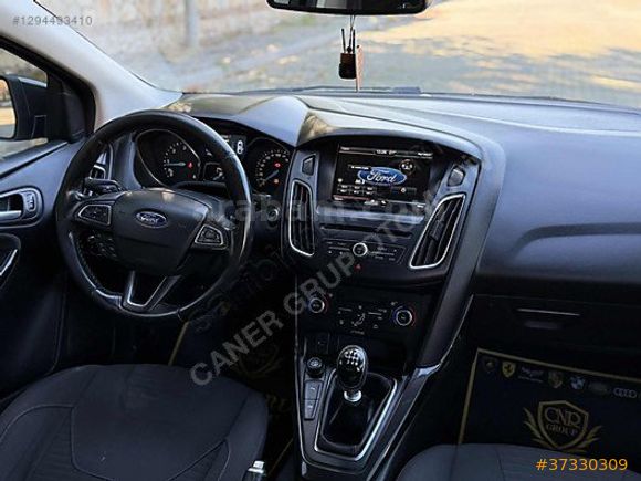 CANER'den 2015 FORD FOCUS TİTANİUM HTSZ BOYSZ TRAMERSZ