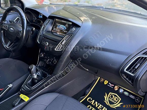 CANER'den 2015 FORD FOCUS TİTANİUM HTSZ BOYSZ TRAMERSZ