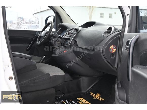 FSM AUTO'dan 2017 RENAULT KANGOO MULTİX 1.5 DCİ JOY 219.000 KM